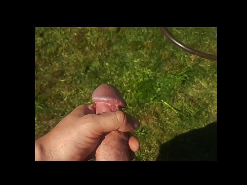 ❤️ Hot hottie får den rosa fitten hennes knullet og kommer med en sprut i en sommerhage ☑ Superporno ved no.tengkuangzhong.top ️❤